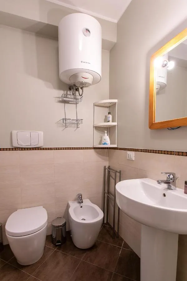 Apartment Venice Lance With Lift, 2 Minutes Walk From The Train Station Italy